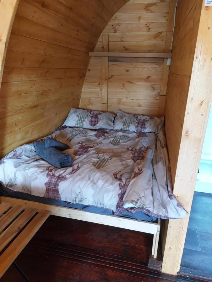 Pod 4 Otel Skail Dış mekan fotoğraf