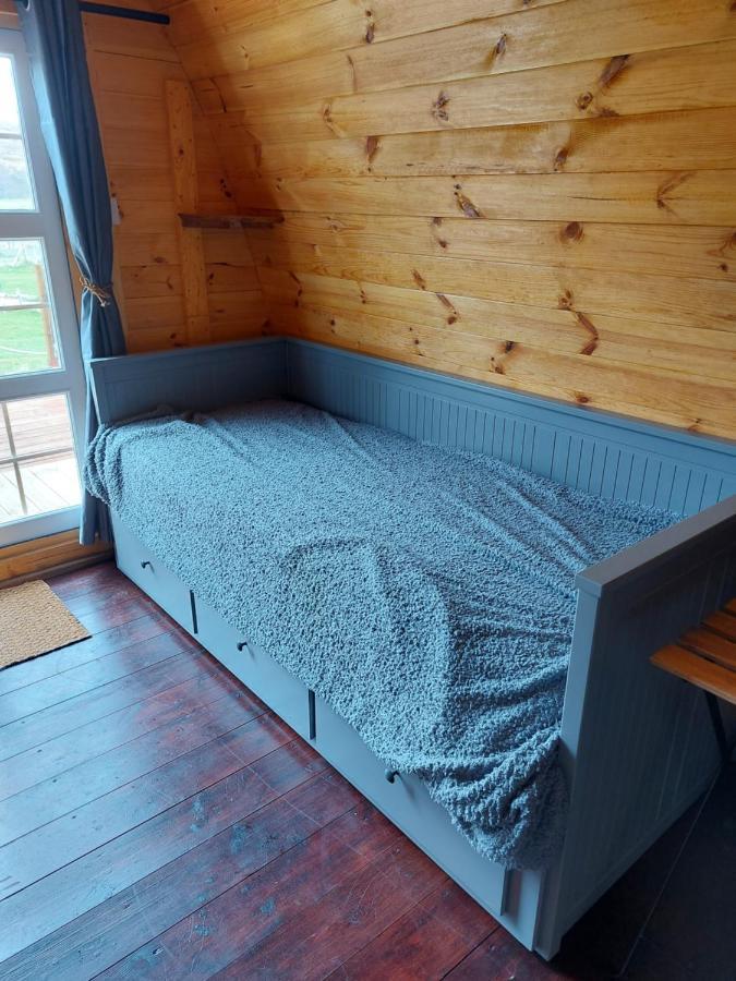 Pod 4 Otel Skail Dış mekan fotoğraf